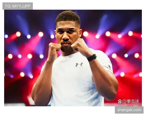 安东尼·约书亚训练完直接去夜店蹦到凌晨？