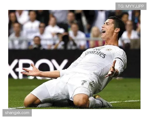 孙兴慜与C罗的终结方式差异如何影响各自进攻效率？